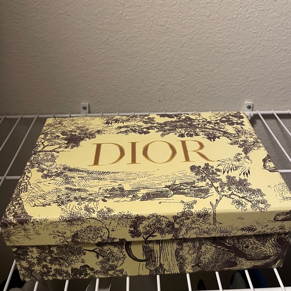 Small Dior Bag - Picture 6 of 6